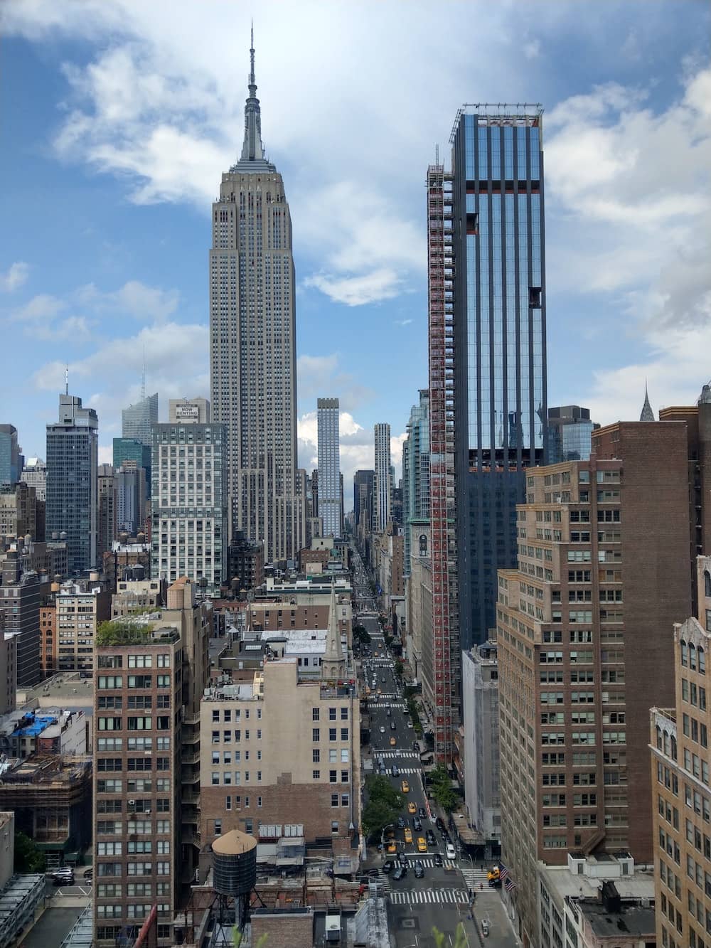 photo of midtown manhattan